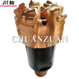 Baja Tubuh Polikristalin Berlian Bor Bits 165MM 6 1/2 Inch Dengan Cutter Tengah