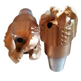 Baja Tubuh PDC Bor Bit 122mm Drilling Untuk Directional Drilling Clay Sandstone